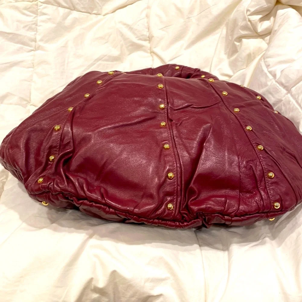 GOLDENBLEU burgundy leather purse 👛 semi circular bag with gold tone stud over